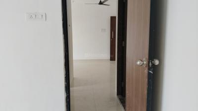 Main Entrance Image of 550 Sq.ft 1 BHK Apartment / Flat for rent in Parinee Essence, Kandivali West Mumbai for Rs. 34000