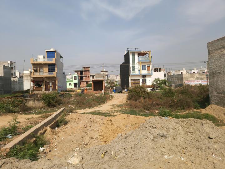 Chhapraula Main Image 1