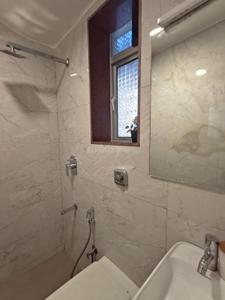 Image of 600 Sq.ft 1 BHK Apartment / Flat for rent in Bandra West, Mumbai for Rs. 110000
