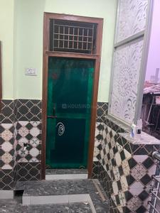 Image of 700 Sq.ft 4 BHK Independent House for rent in Nai Basti Dundahera, Ghaziabad for Rs. 17000