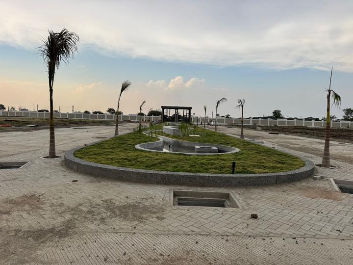 Eclipse The Residence Park Main Image 1