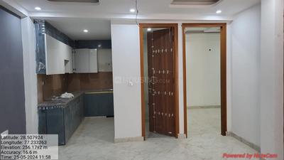 Kitchen Image of 700 Sq.ft 2 BHK Apartment / Flat for sale in Khanpur New Delhi for Rs. 4700000