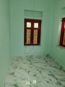 Bedroom Image of 1500 Sq.ft 2.5 BHK Independent House for rent in Cossipore Kolkata for Rs. 15000