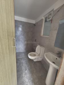 Bathroom Image of 960 Sq.ft 1 BHK Apartment / Flat for sale in Pacific Golf Estate, Kulhan Dehradun for Rs. 9900000