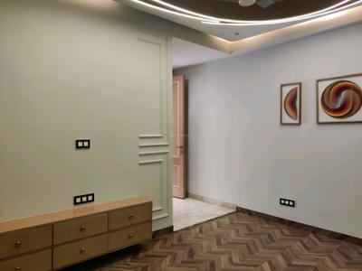 Bedroom Image of 3250 Sq.ft 5 BHK Builder Floor for sale in Kaushambi Ghaziabad for Rs. 48200000