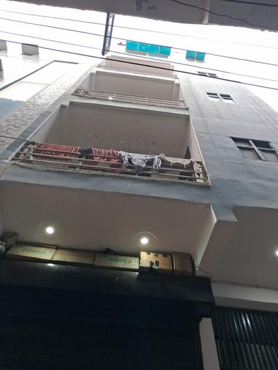 Apples Town Building View 1