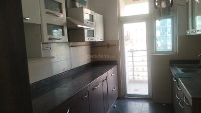 Kitchen Image of 1650 Sq.ft 3 BHK Apartment / Flat for rent in Arihant Ambience, Crossings Republik Ghaziabad for Rs. 25000