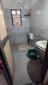 Bathroom Image of 750 Sq.ft 2 BHK Builder Floor for rent in Wadgaon Sheri Pune for Rs. 25000