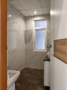 Common Bathroom Image of 1400 Sq.ft 3 BHK Apartment / Flat for sale in Aegis Trine Towers, Indirapuram Ghaziabad for Rs. 15000000