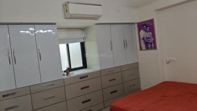 Bedroom Image of 1800 Sq.ft 3 BHK Apartment / Flat for rent in Sanpada Navi Mumbai for Rs. 70000
