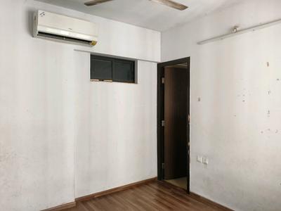 Bedroom Image of 950 Sq.ft 2.5 BHK Apartment / Flat for rent in Lodha Palava Downtown, Palava Phase 2 Thane for Rs. 17000