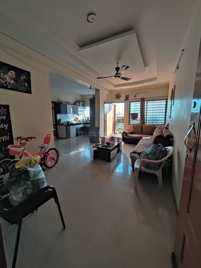 Stand alone tower Main Image 1