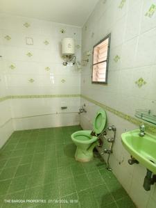 Image of 2000 Sq.ft 3 BHK Apartment / Flat for rent in Gotri, Vadodara for Rs. 35000