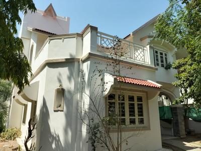 4 BHK Independent House