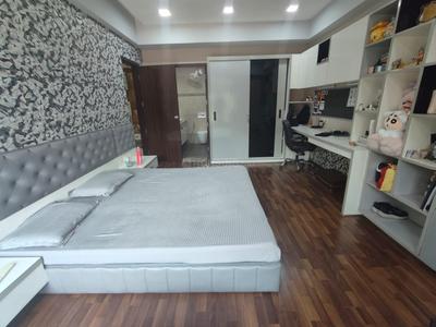 Bedroom Image of 4400 Sq.ft 4 BHK Apartment / Flat for sale in Shivalik Legacy, Bodakdev Ahmedabad for Rs. 60000000