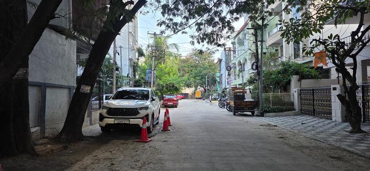 Gandhinagar 300 sqyards 6cr Main Image 1