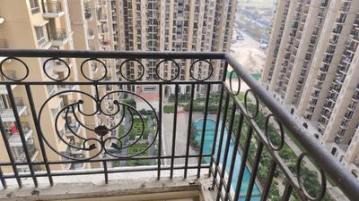 Image of 766 Sq.ft 2 BHK Apartment / Flat for sale in Prateek Grand City, Siddharth Vihar, Ghaziabad for Rs. 8700000