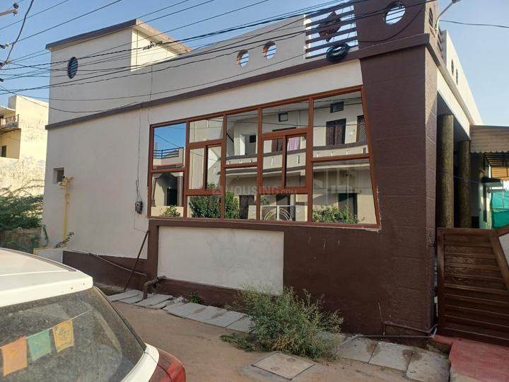 Abu Road Main Image 1