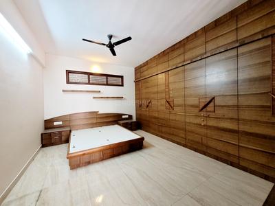 Bedroom Image of 2100 Sq.ft 3 BHK Builder Floor for rent in Jayanagar Bengaluru for Rs. 80000