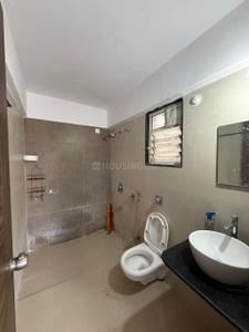 Bathroom Image of 1000 Sq.ft 2 BHK Apartment / Flat for rent in Aujaswi Casa Feliz, Mahalunge Pune for Rs. 26000