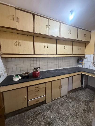 Dwarkadheesh Apartment Kitchen 1