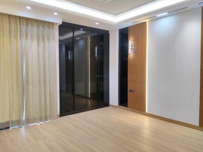 4 BHK Flat