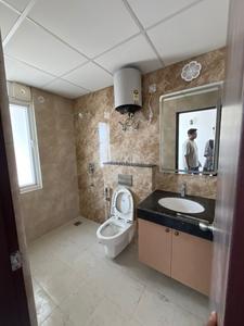 Bathroom Image of 1688 Sq.ft 3 BHK Apartment / Flat for sale in Hero Homes, Sector 104 Gurgaon for Rs. 25600000
