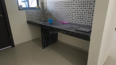 Kitchen Image of 850 Sq.ft 2 BHK Apartment / Flat for rent in Majestique City, Wagholi Pune for Rs. 20000