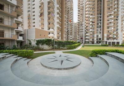 Image of 1764 Sq.ft 3.5 BHK Apartment / Flat for sale in Express Zenith, Sector 77, Noida for Rs. 24000000