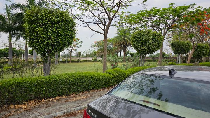 DLF Garden City Plot Main Image 1