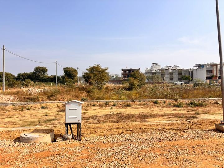 Railway Colony Main Image 1