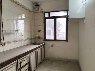 Kitchen Image of 650 Sq.ft 2 BHK Apartment / Flat for sale in Sion Mumbai for Rs. 24000000