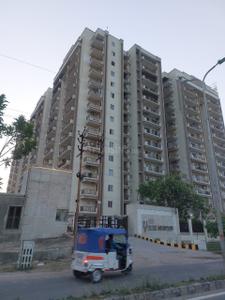 Image of 1800 Sq.ft 3 BHK Apartment / Flat for sale in Vrindavan Yojana, Lucknow for Rs. 10700000