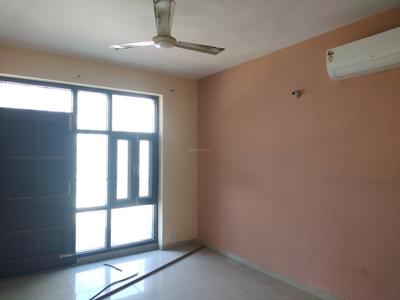 Bedroom Image of 1250 Sq.ft 2 BHK Apartment / Flat for sale in Omaxe Heights, Sector 86 Faridabad for Rs. 11000000