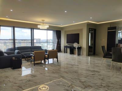 Living Room Image of 4000 Sq.ft 5 BHK Apartment / Flat for rent in Santacruz West Mumbai for Rs. 600000