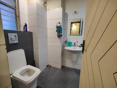Bathroom Image of 1972 Sq.ft 3 BHK Apartment / Flat for sale in Bankim Nagar Siliguri for Rs. 13000000