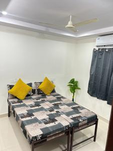 Bedroom Image of 300 Sq.ft 1 RK Apartment / Flat for rent in Kondapur Hyderabad for Rs. 12000
