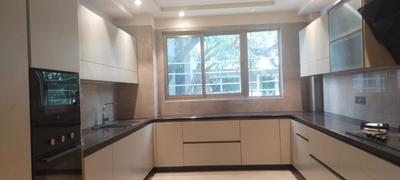 Kitchen Image of 1800 Sq.ft 3 BHK Builder Floor for sale in Sarvodaya Enclave New Delhi for Rs. 82500000