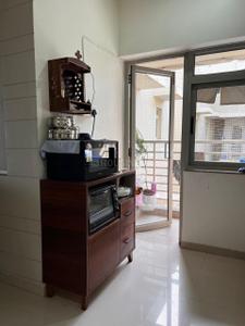 Kitchen Image of 1080 Sq.ft 2 BHK Apartment / Flat for rent in Adani The Meadows, Shantigram Ahmedabad for Rs. 35000