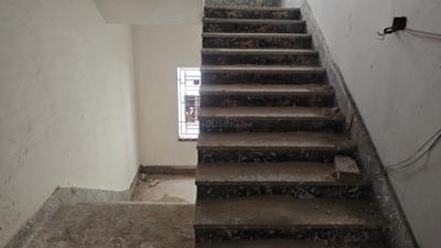 Staircase Image of 830 Sq.ft 2 BHK Apartment / Flat for sale in Keshtopur Kolkata for Rs. 2990000