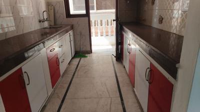 Kitchen Image of 2200 Sq.ft 3 BHK Apartment / Flat for rent in Diamond Square, Sector 6 Dwarka New Delhi for Rs. 56000