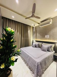 Bedroom Image of 645 Sq.ft 1 RK Apartment / Flat for sale in Hare Krishna Resort And Suites, Sunrakh Bangar Vrindavan for Rs. 4500000