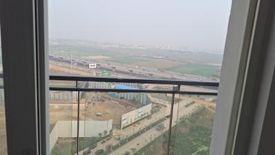 Bedroom Image of 2148 Sq.ft 3.5 BHK Apartment / Flat for sale in Conscient Heritage Max, Sector 102 Gurgaon for Rs. 29000000