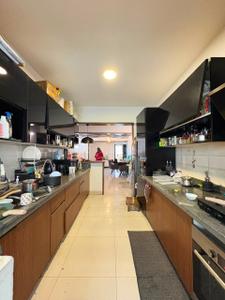 Image of 1450 Sq.ft 3 BHK Apartment / Flat for rent in Domlur Layout, Bengaluru for Rs. 85000