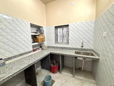 Kitchen Image of 850 Sq.ft 2 BHK Apartment / Flat for sale in New Alipore Kolkata for Rs. 6000000