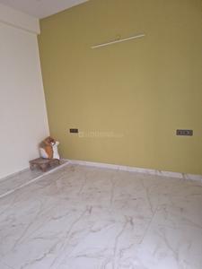 Bedroom Image of 1800 Sq.ft 2.5 BHK Builder Floor for rent in Rabindra Palli Colony Lucknow for Rs. 25000
