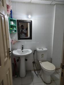 Bathroom Image of 1295 Sq.ft 3 BHK Apartment / Flat for sale in Supertech Cape Town, Sector 74 Noida for Rs. 13450000