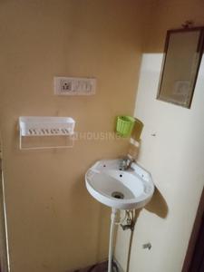 Bedroom Image of 680 Sq.ft 1.5 BHK Independent House for rent in George Town Allahabad for Rs. 18000
