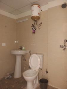Common Bathroom Image of 1400 Sq.ft 3 BHK Apartment / Flat for sale in Terrace Homes, Noida Extension Greater Noida for Rs. 10800000