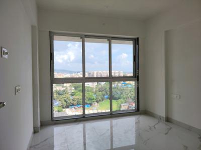 Bedroom Image of 1076 Sq.ft 2 BHK Apartment / Flat for sale in Oberoi Woods, Goregaon East Mumbai for Rs. 47500000